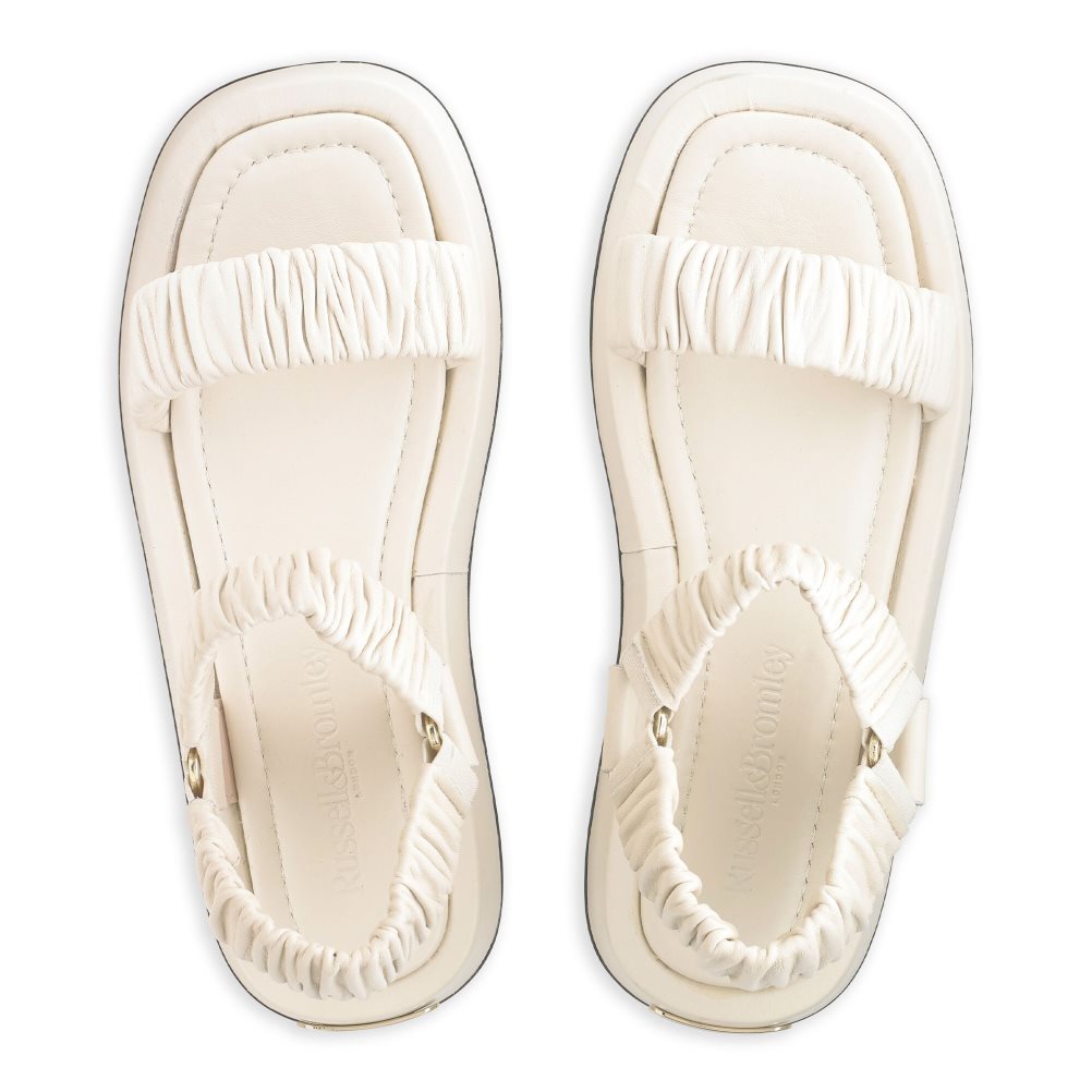 Dámské Ploché Sandály Russell & Bromley Scrunch Up Ruched Two Part Krém | CZ-15609W